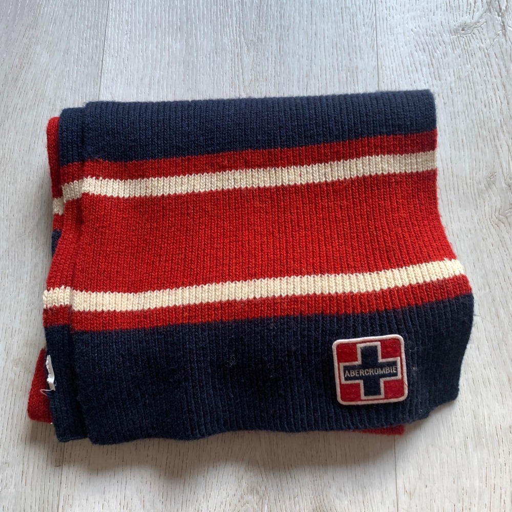 Vintage Abercrombie & Fitch Red and Navy Blue Striped Wool Scar‎